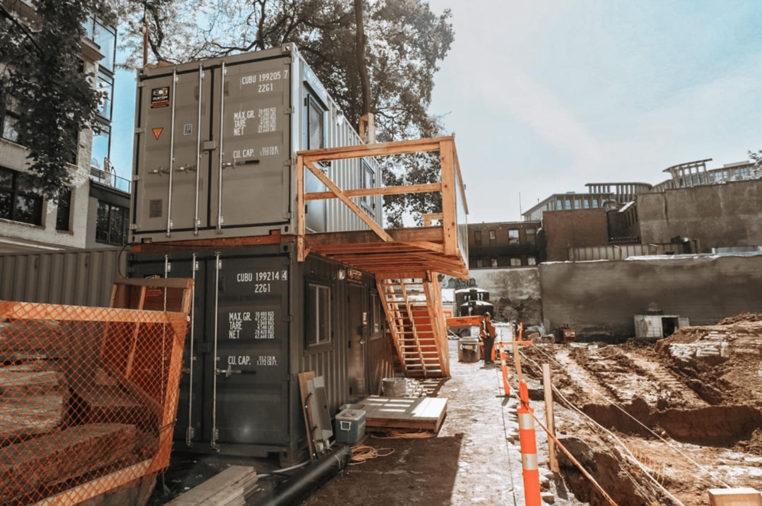 20’ Plywood Office - Custom Cubes