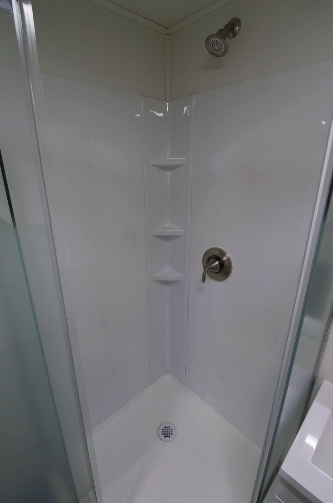 20′ Office + Washroom - Custom Cubes