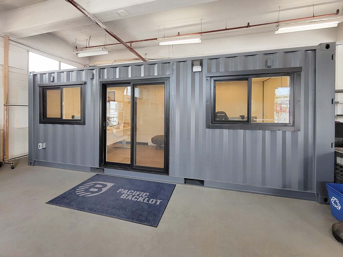 20′ Sales Office - Custom Cubes