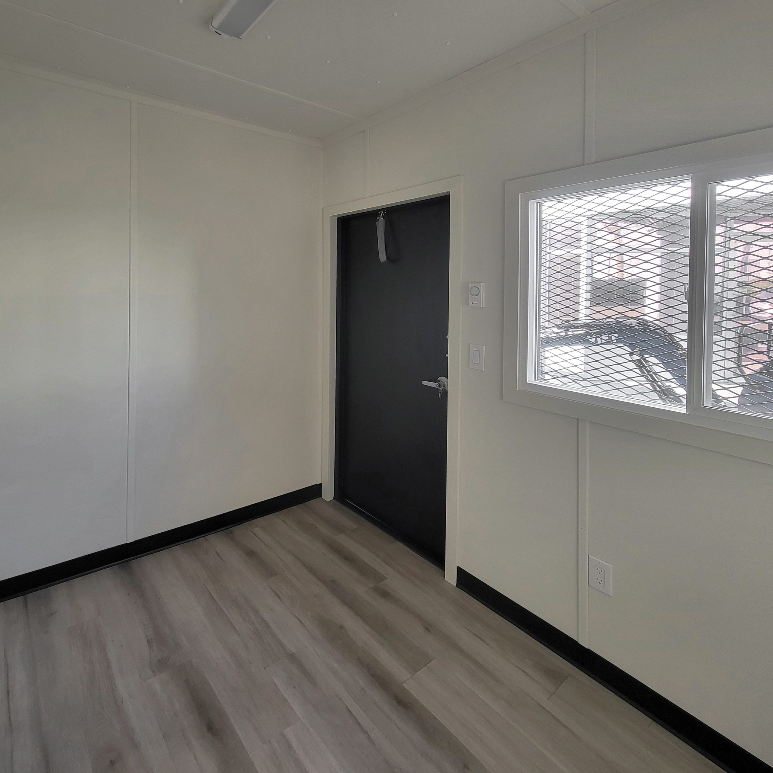 40’HC Multi Office (4 Units) - Custom Cubes