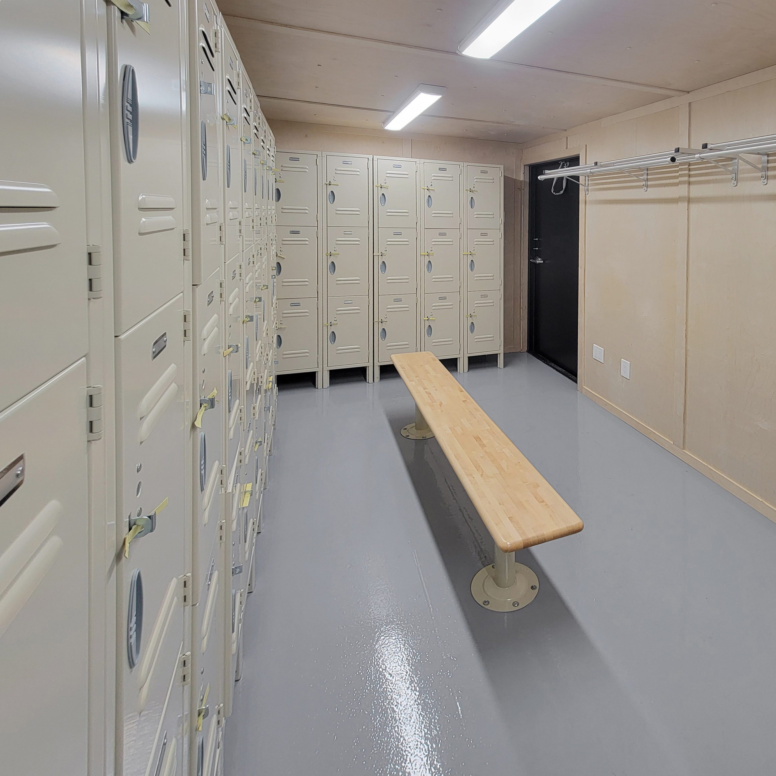 20’ Locker & Change Facility - Custom Cubes