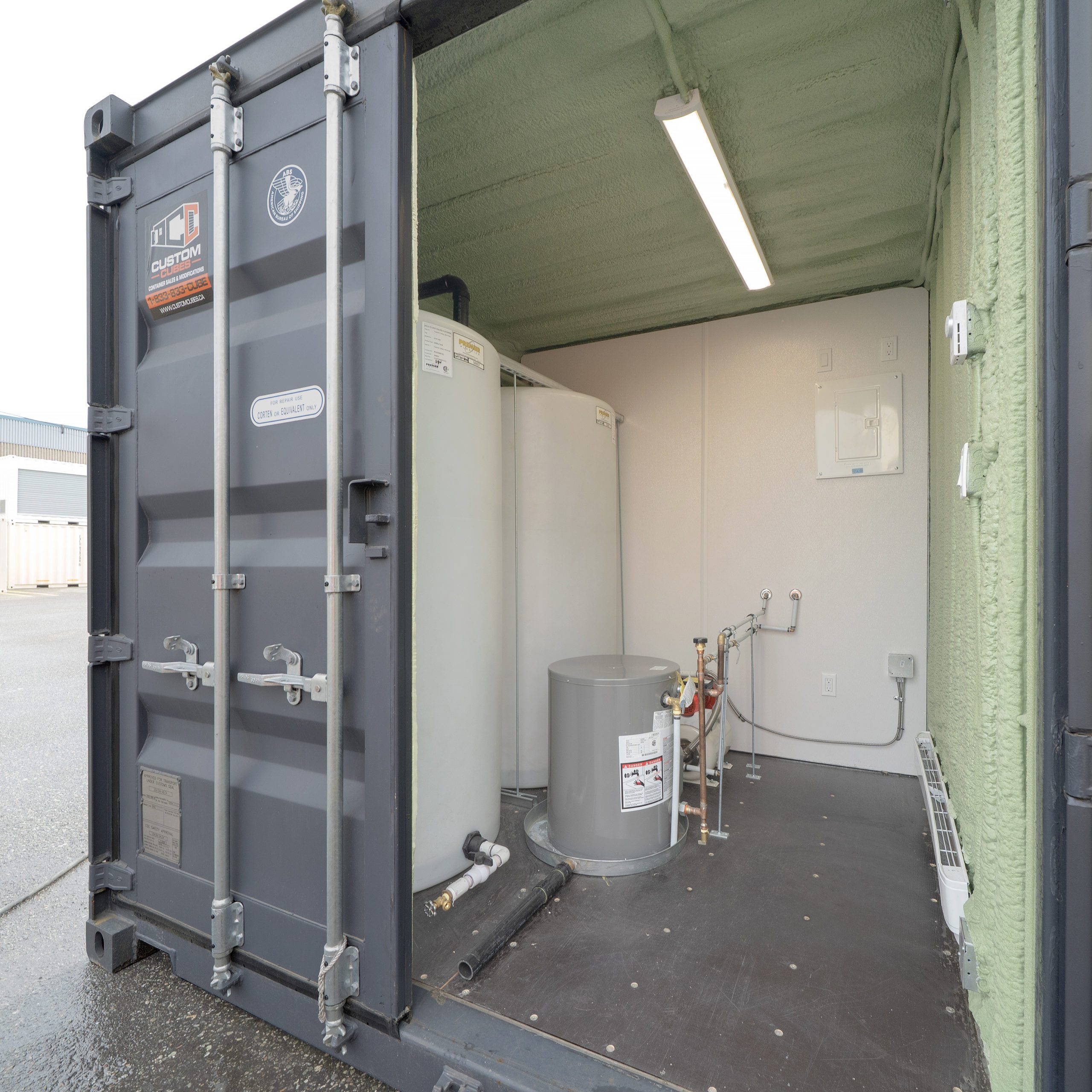 20’ Two Stall Washroom – Self Contained - Custom Cubes