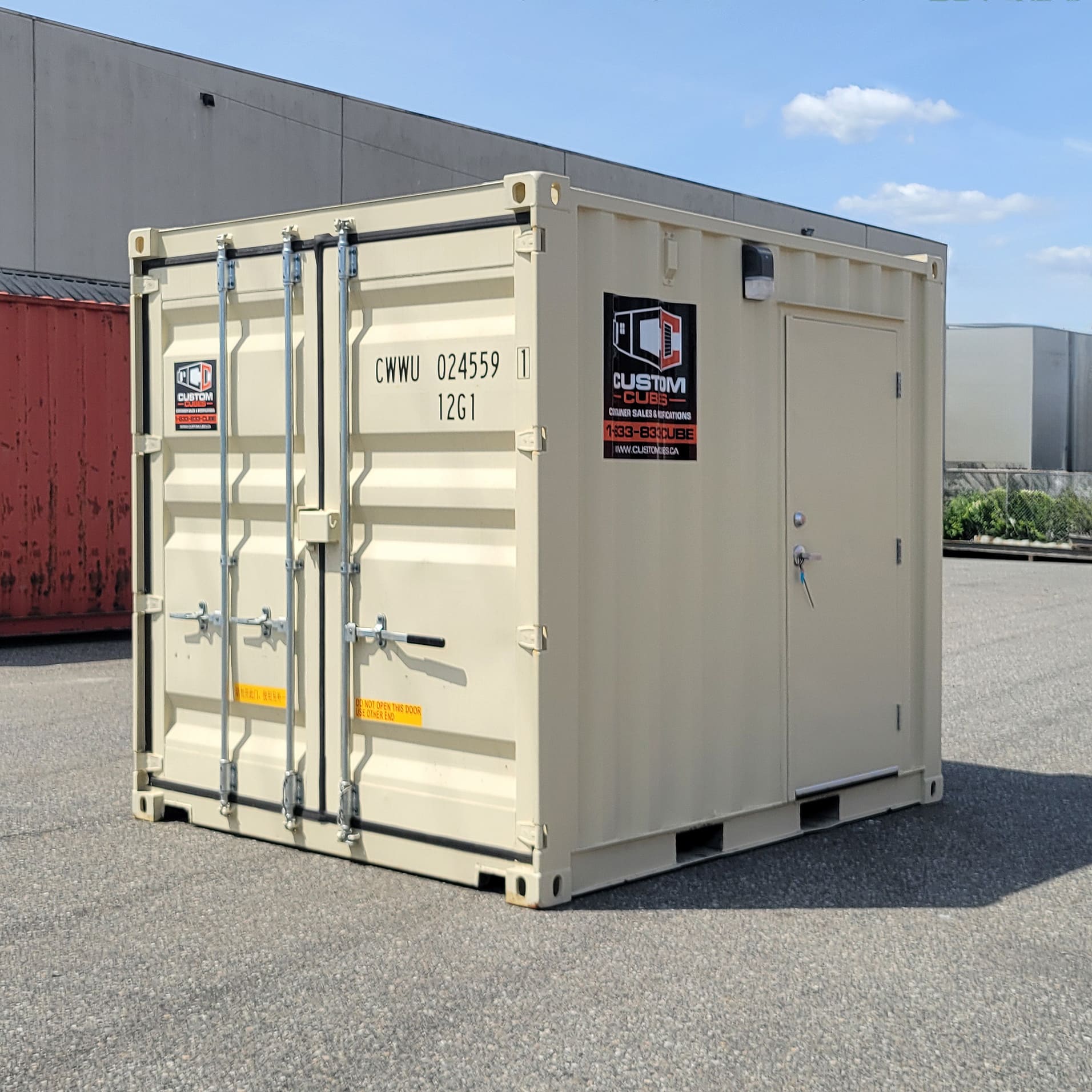 10’ Accessible Single Stall Washroom – Service Connected - Custom Cubes