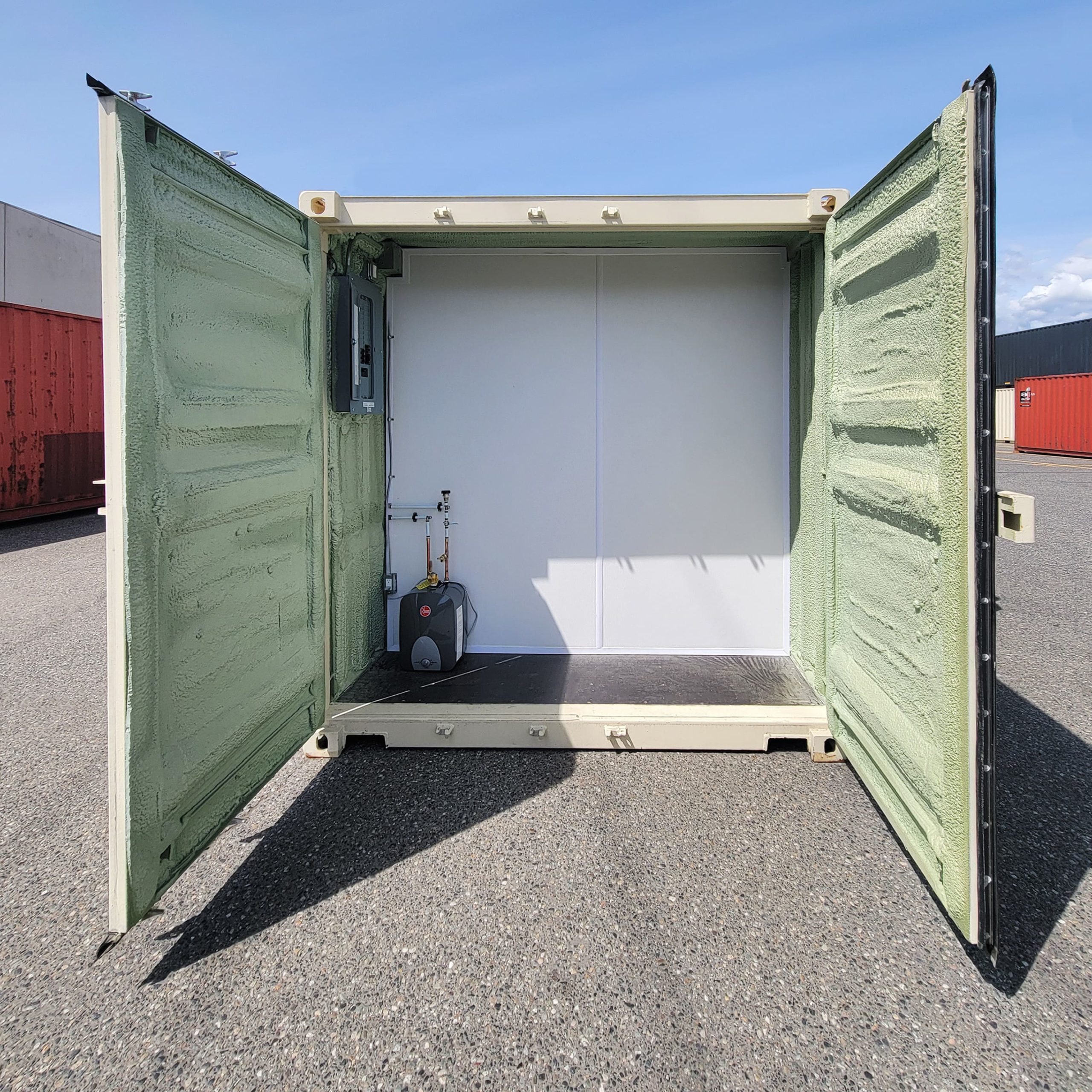 10’ Accessible Single Stall Washroom – Service Connected - Custom Cubes