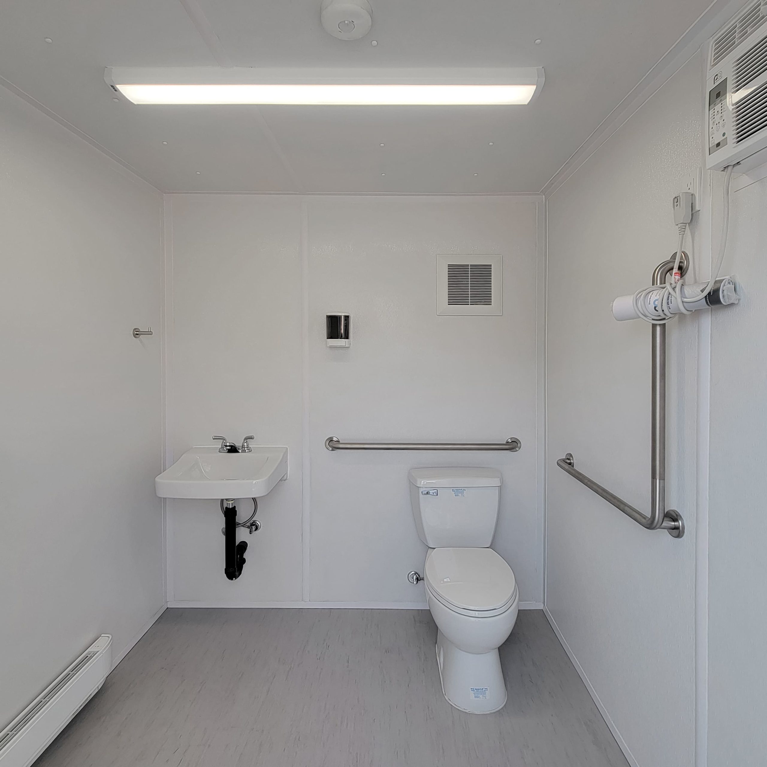10’ Accessible Single Stall Washroom – Service Connected - Custom Cubes