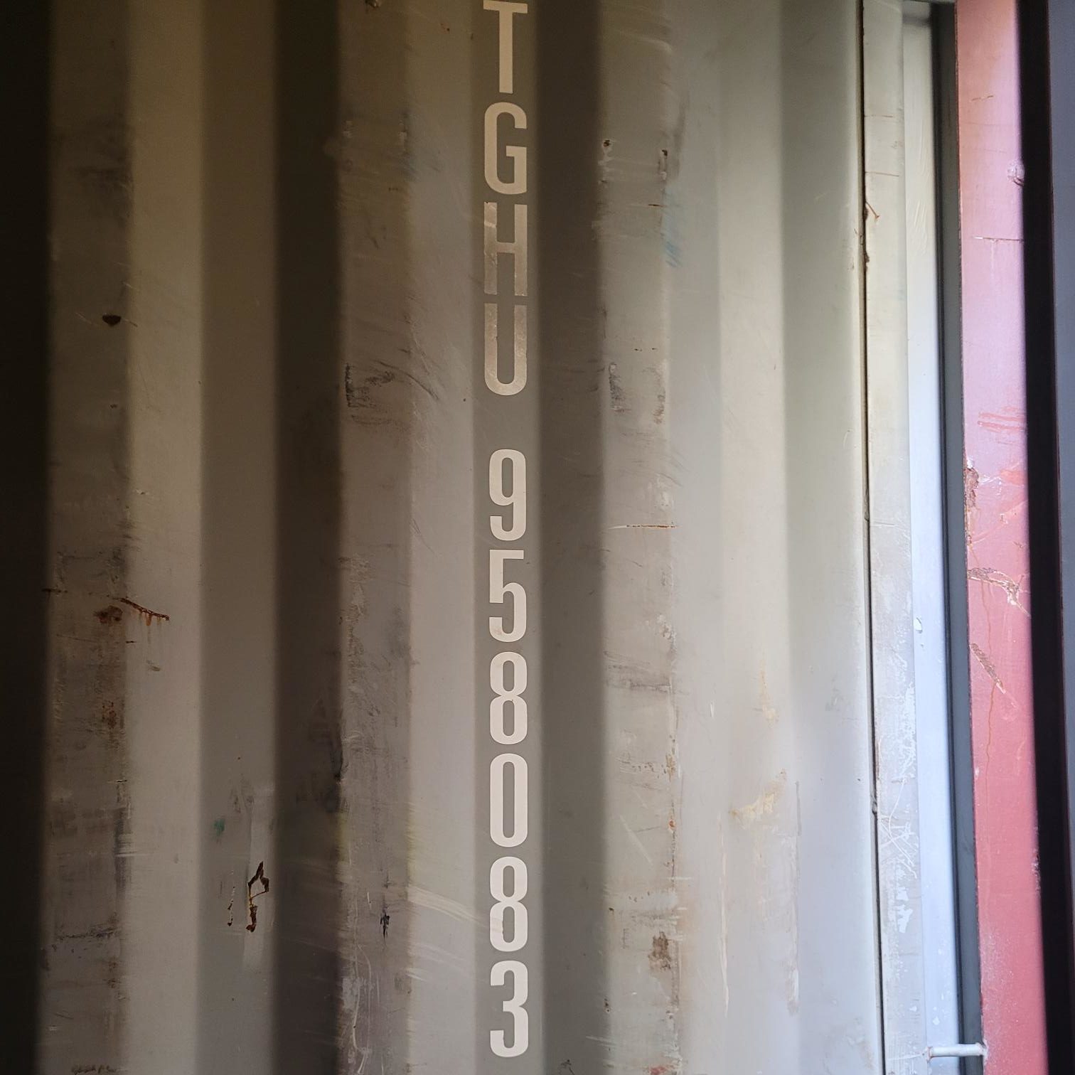 40’HC Used Container with Floor DMG - Custom Cubes