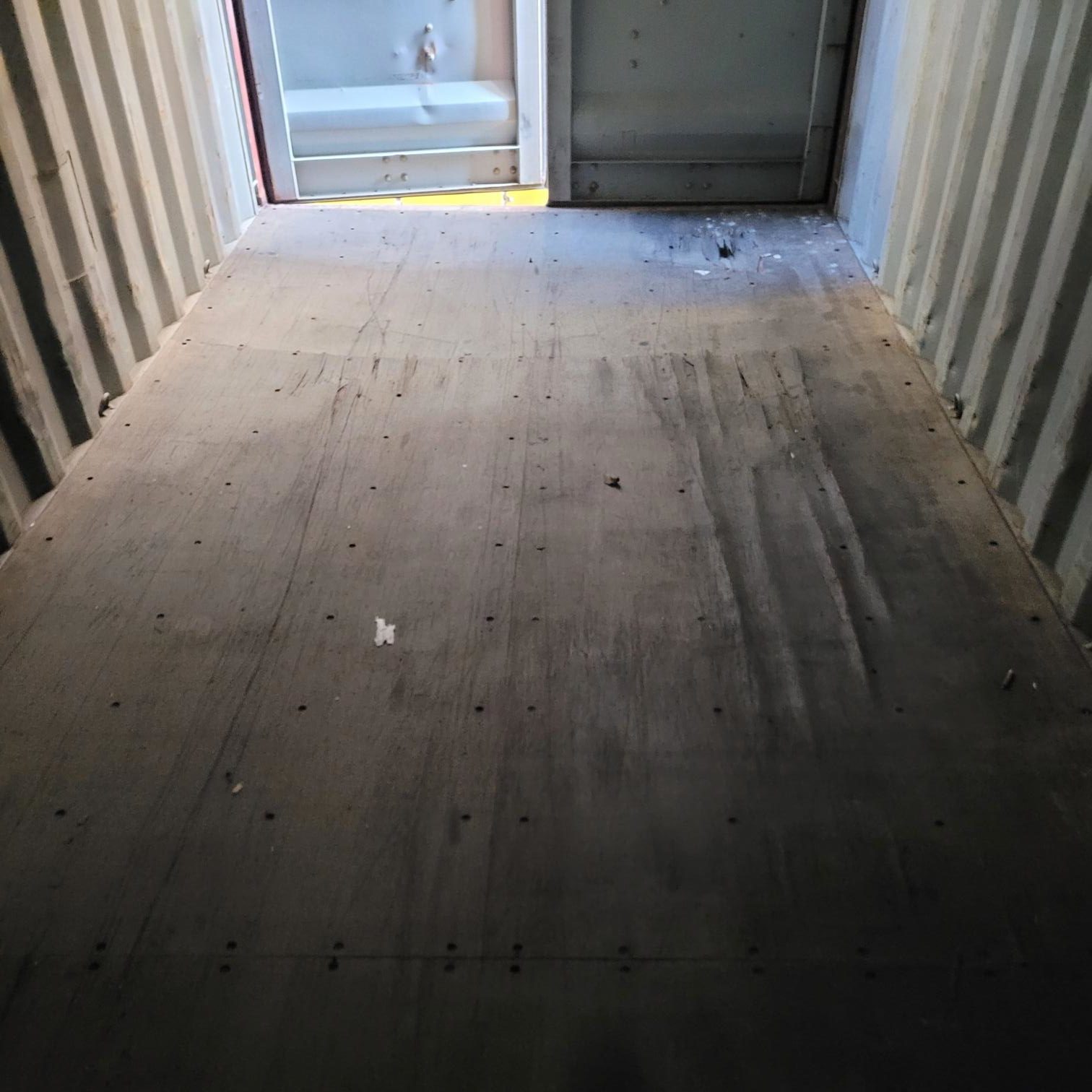 40’HC Used Container with Floor DMG - Custom Cubes