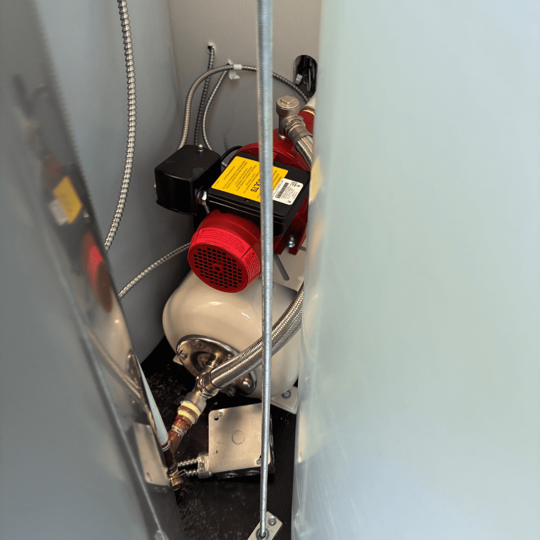 12’ x 8’ Self- Contained Lavatory - Custom Cubes