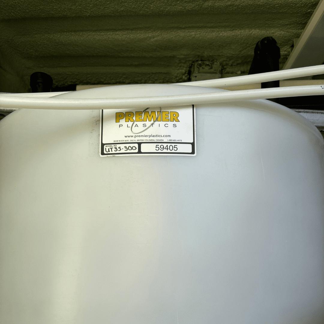 12’ x 8’ Self- Contained Lavatory - Custom Cubes