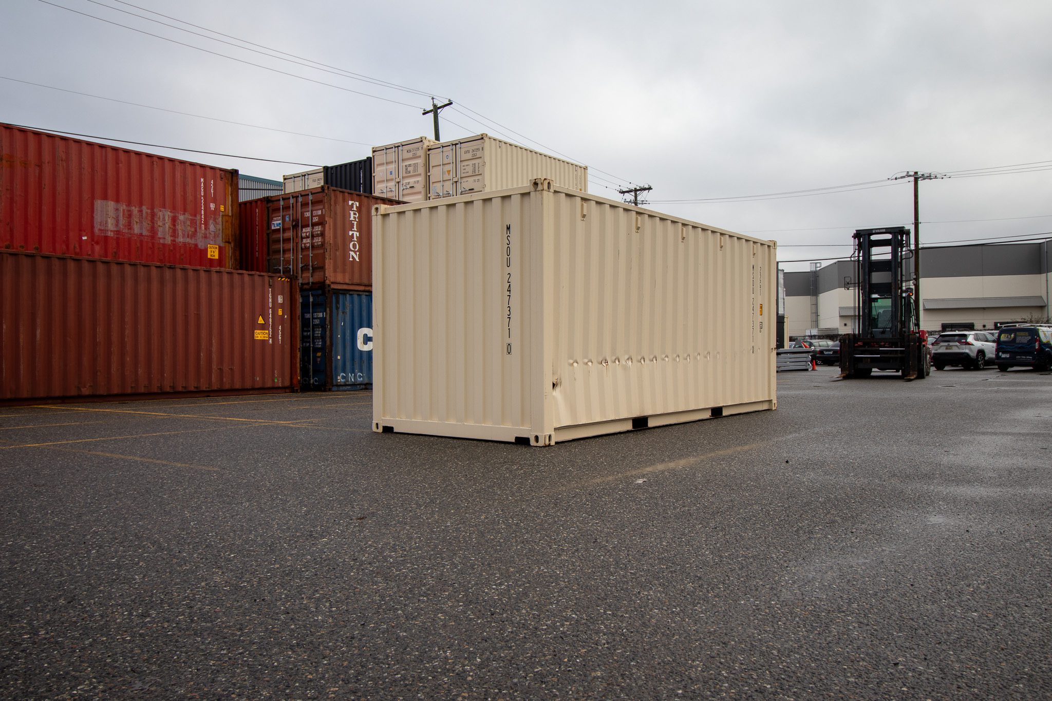 20’ New (1-trip) Side panel dents - Custom Cubes