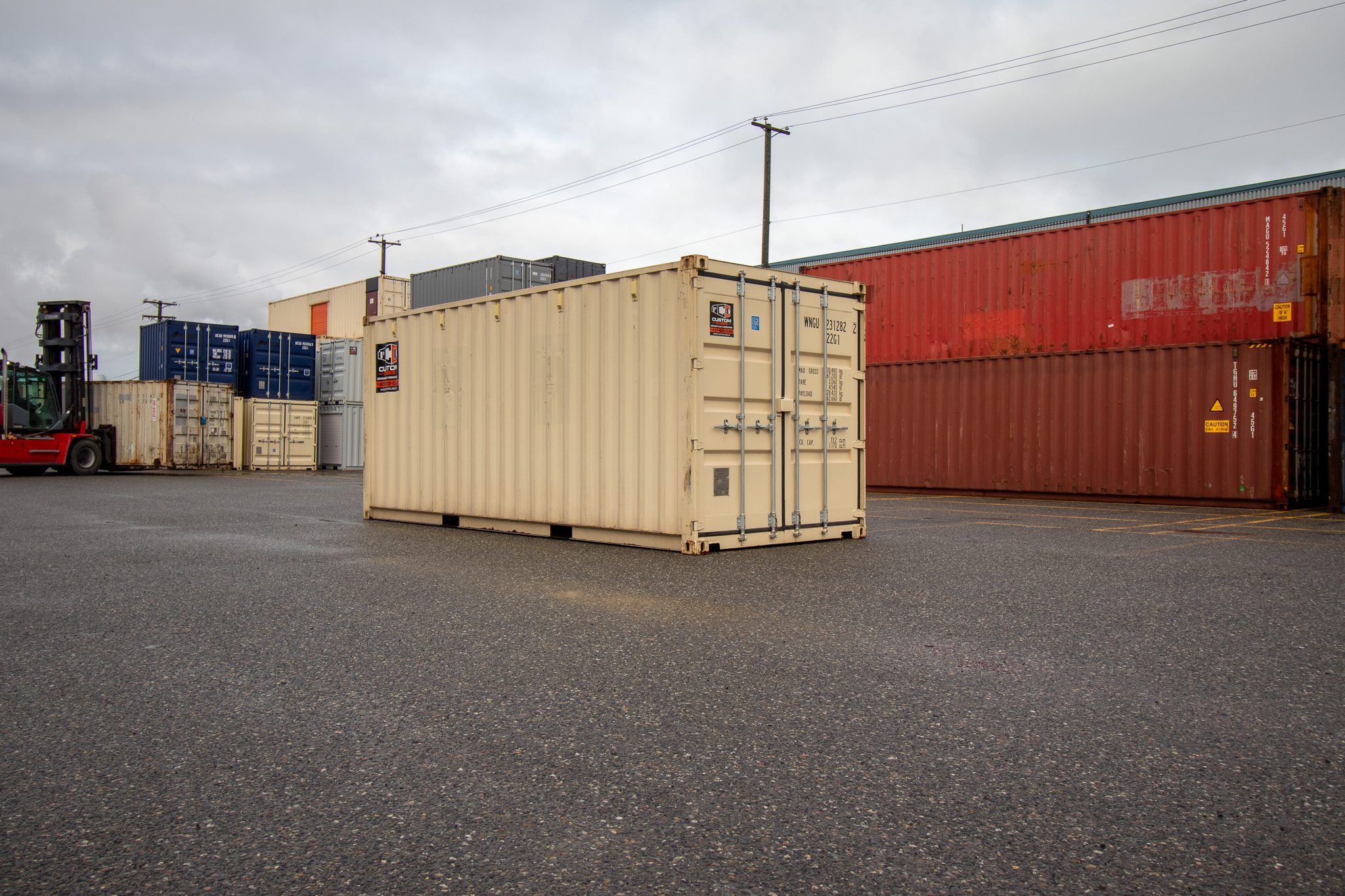 20’ New (1-trip) Side panel dents - Custom Cubes