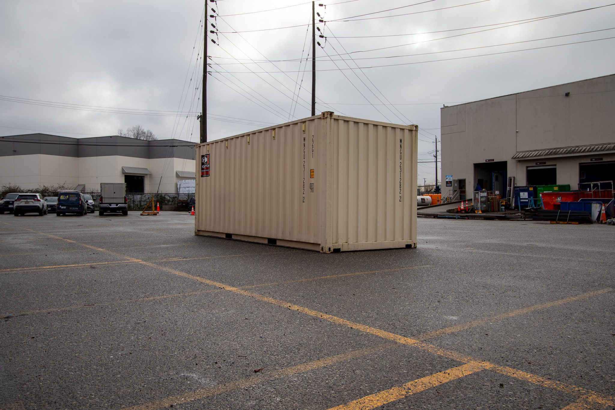 20’ New (1-trip) Side panel dents - Custom Cubes