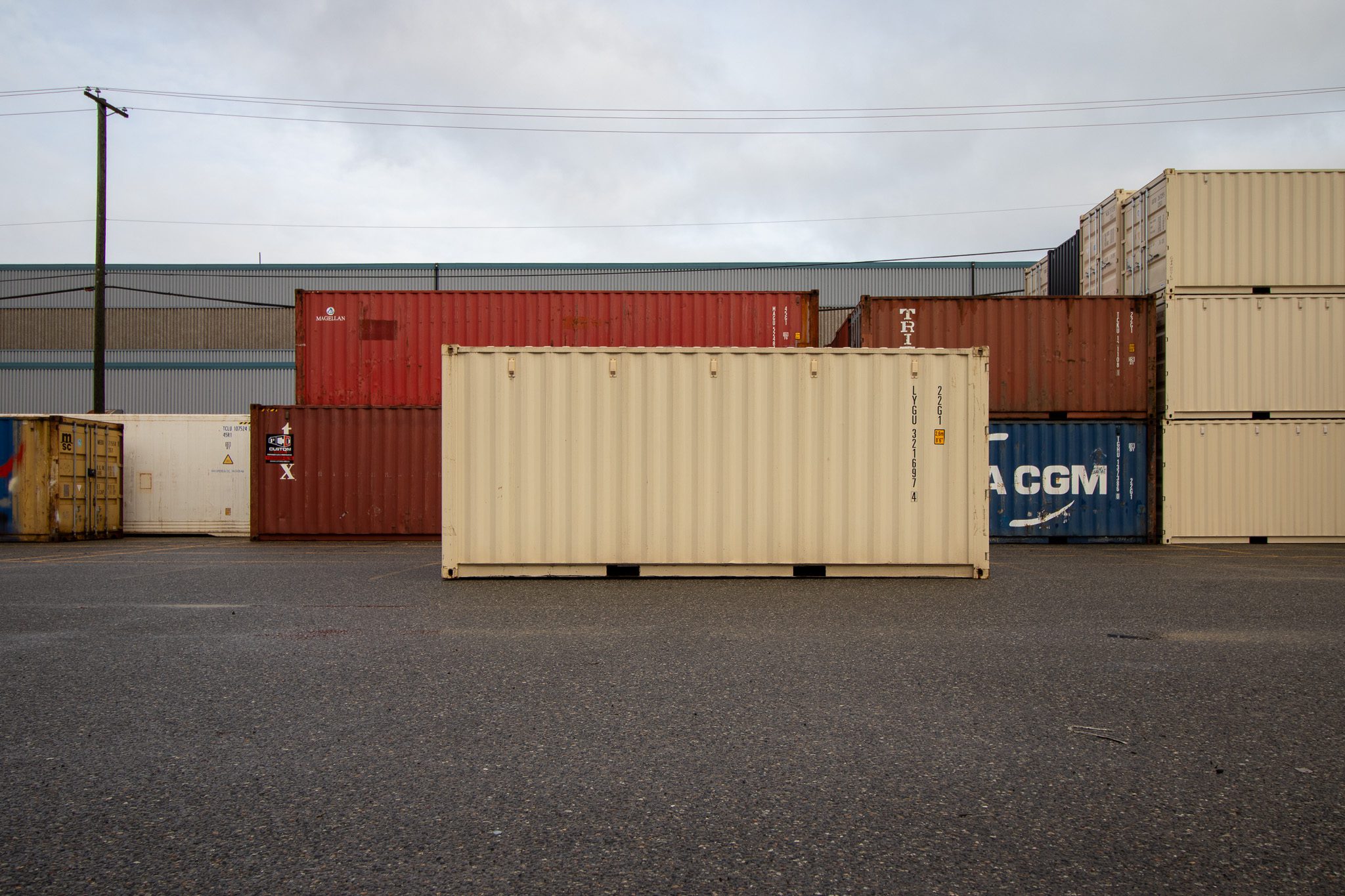 20’ New (1-trip) Side panel dents - Custom Cubes