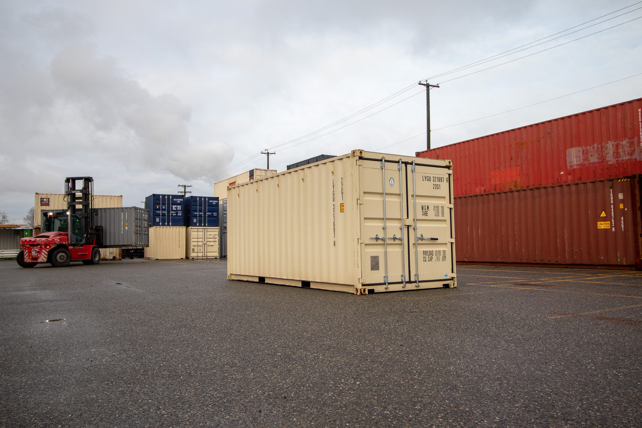 20’ New (1-trip) Side panel dents - Custom Cubes