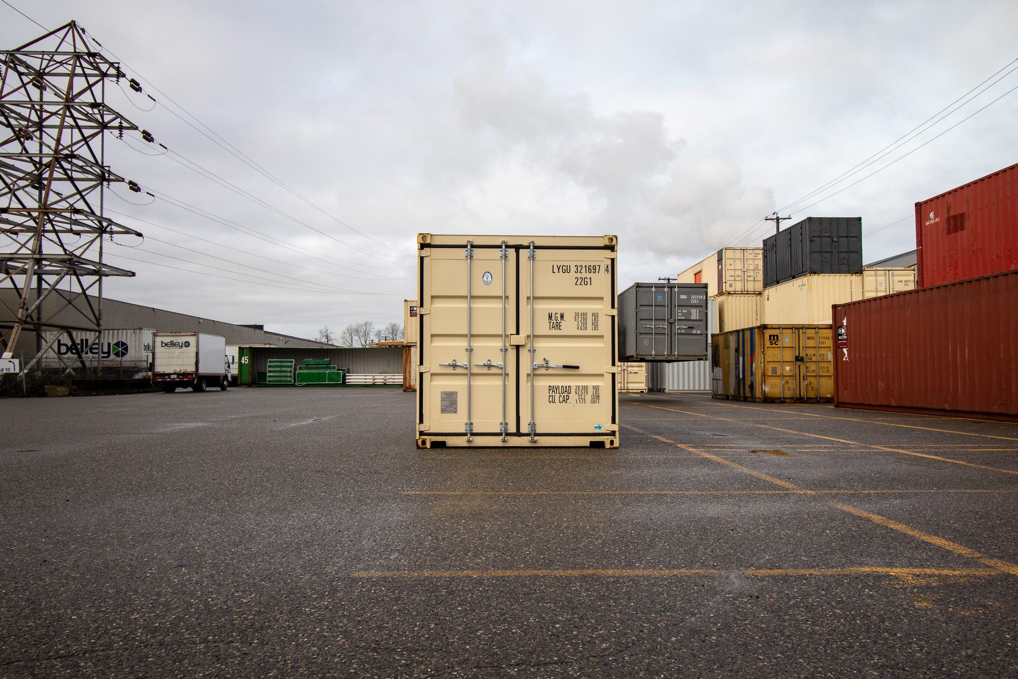 20’ New (1-trip) Side panel dents - Custom Cubes