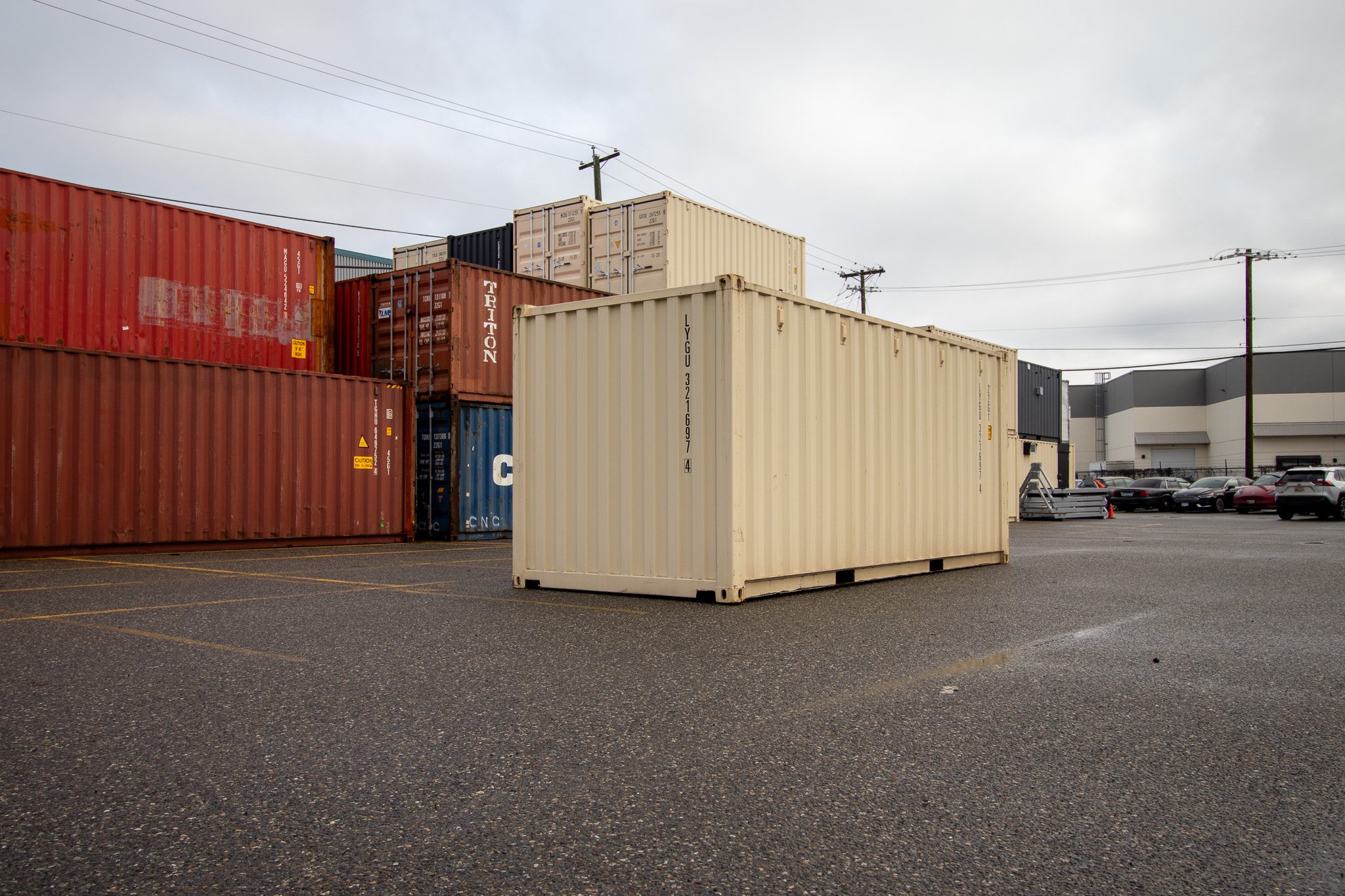 20’ New (1-trip) Side panel dents - Custom Cubes