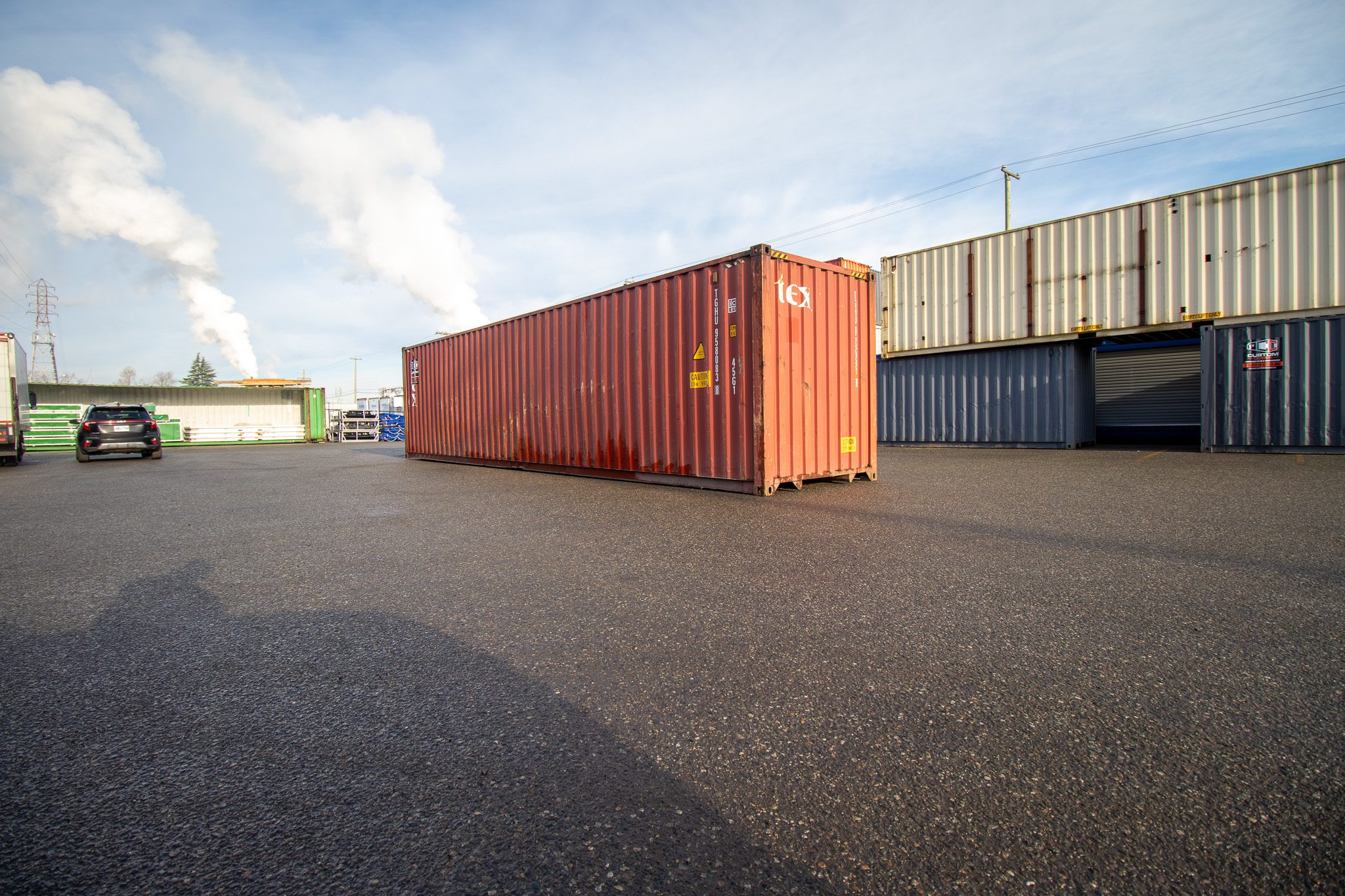 40′ HC Used Container w/ floor DMG - Custom Cubes