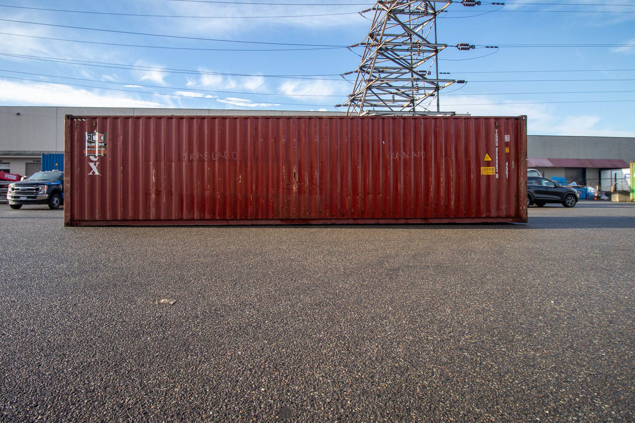 40′ HC Used Container w/ floor DMG - Custom Cubes