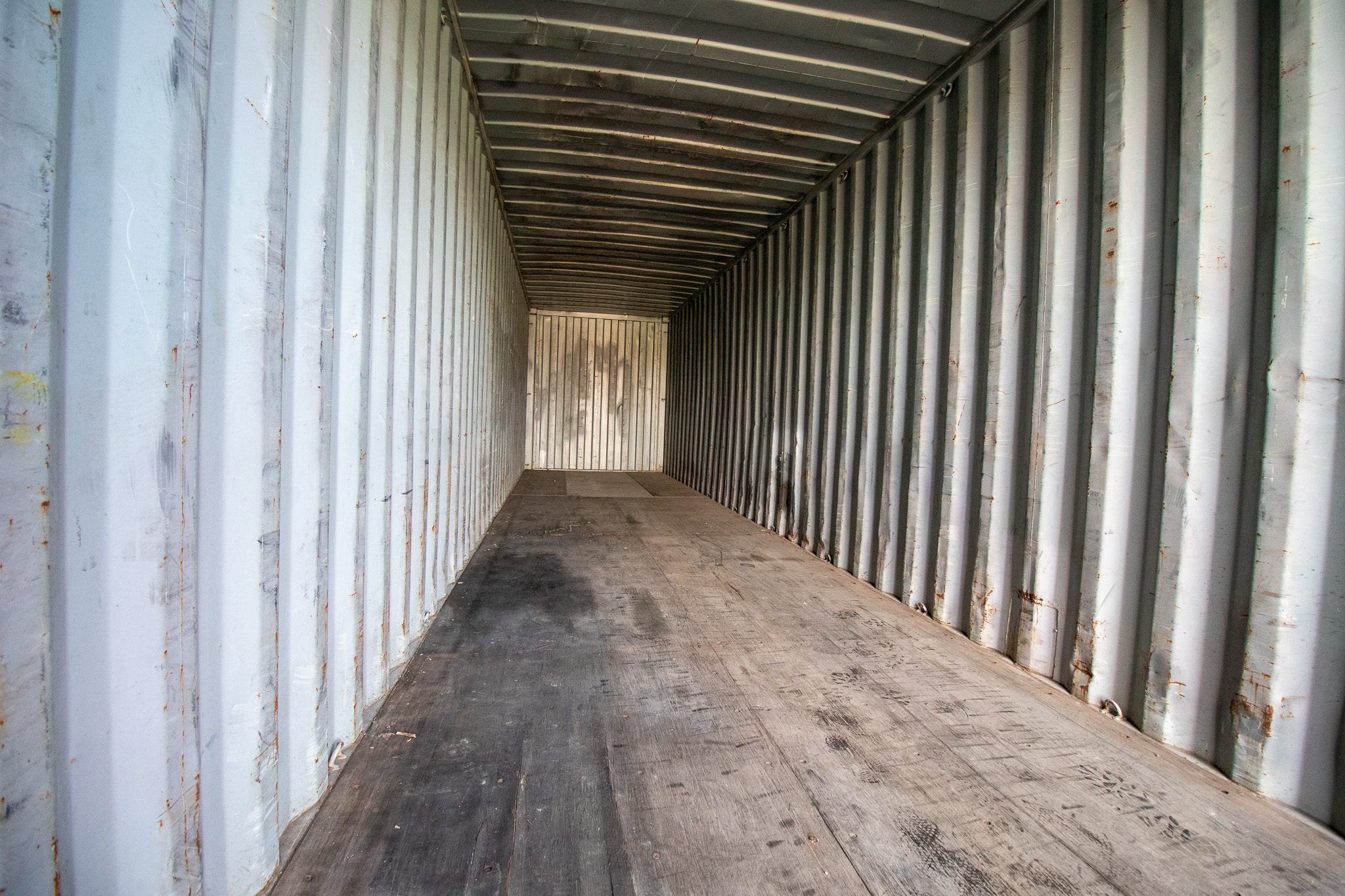40′ HC Used Container w/ floor DMG - Custom Cubes